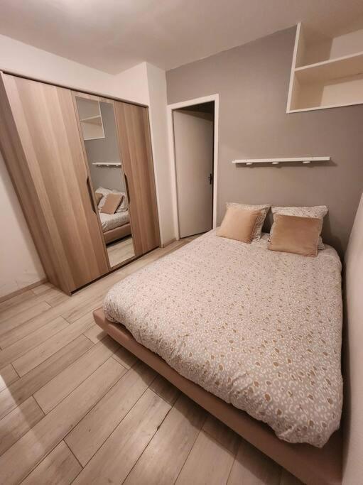 Appartement Cosy Et Chaleureux ダンケルク エクステリア 写真